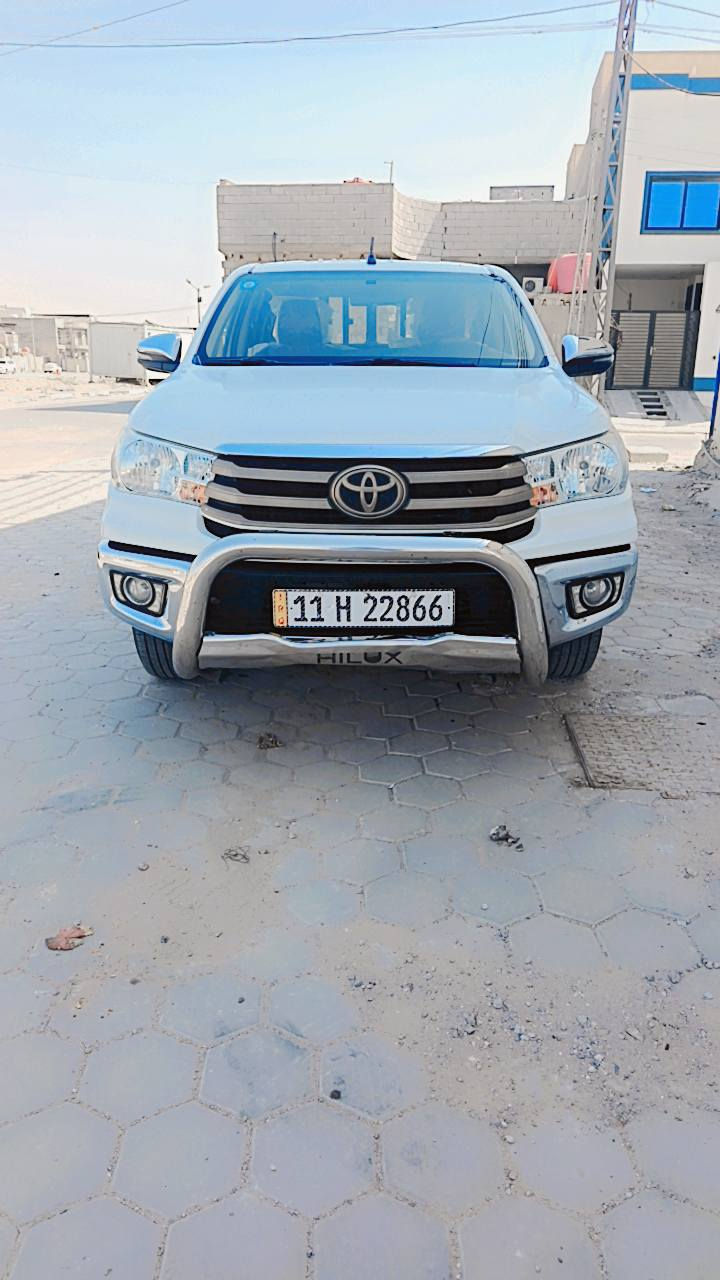 السلام عليكم هايلوكس 2021 كويتي ساير كفاله عامه سنويه مجدده ال2031  ملاحضه رقم السياره مميز  عنوان السياره بصره  للاستفسار ***********
