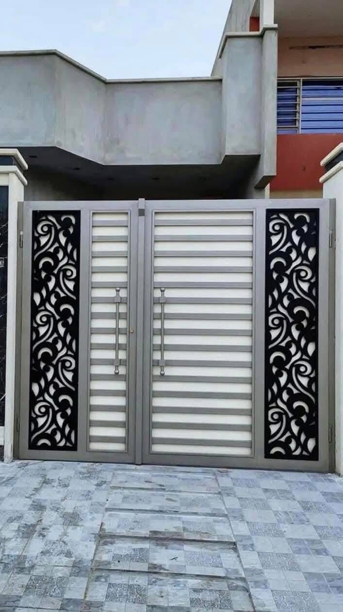 @للبيع للبيع ابواب حوش سعر الباب 270 الف للاستفسار 
***********/محمود/***********
العنوان؛الموصل صناعة الكرامة
