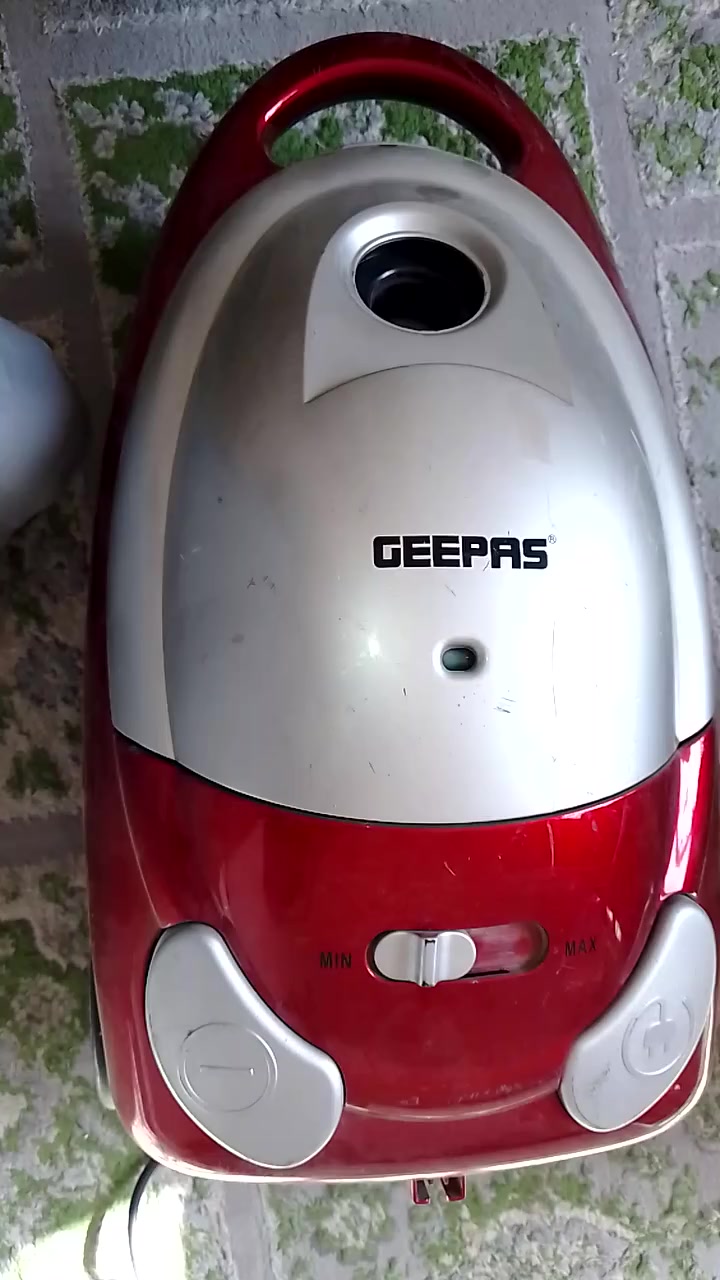 مكنسه كهربائيه سعرها 40,000 توصيل جميع المحافظات


**إذا كنت صاحب هذا الإعلان وتريد حذفه لأي سبب، رجاءا أرسل رسالة إلى الدعم الفني**