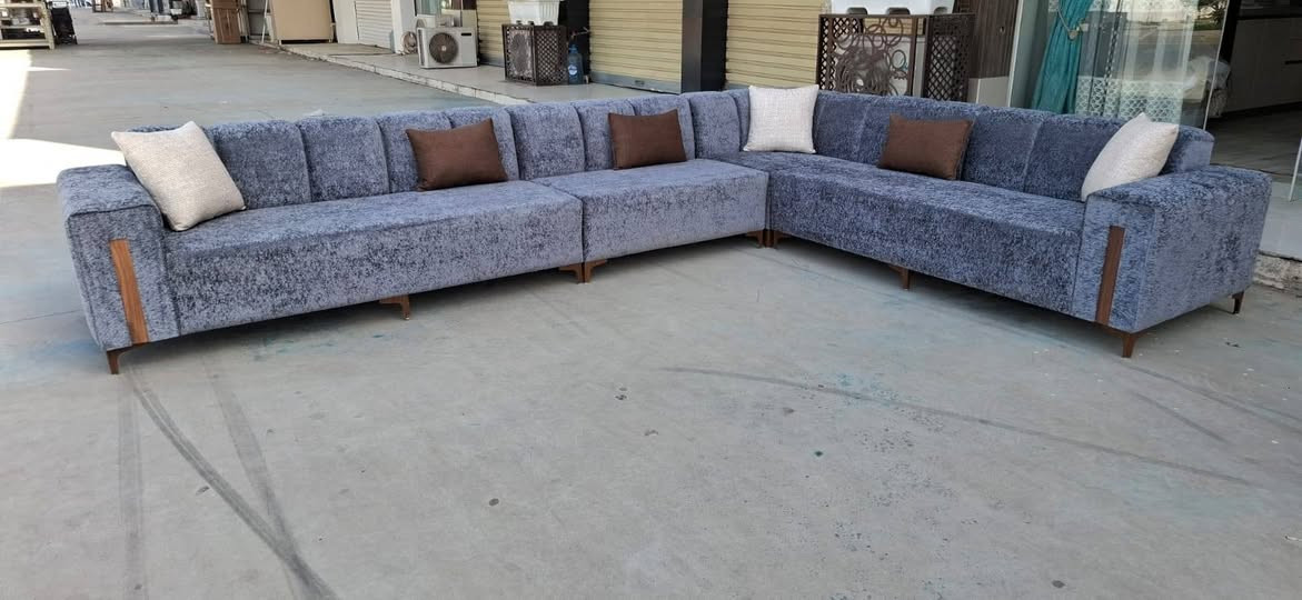 ديوان ٦ امتار ونص شغل درجه اولى من معمل دار الكشخه السعر ٥٠٠ الف *********** واتس، اب فقط
