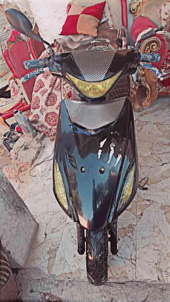 سلام عليكم دراجه رص للبيع نوع ادرس شغاله نقصه كفر وبكلايت وتريد شوي ترتيب السعر 200وبي مجال للشراي العنوان رمادي التئميمم
***********
ومتواجد ماسنجر
