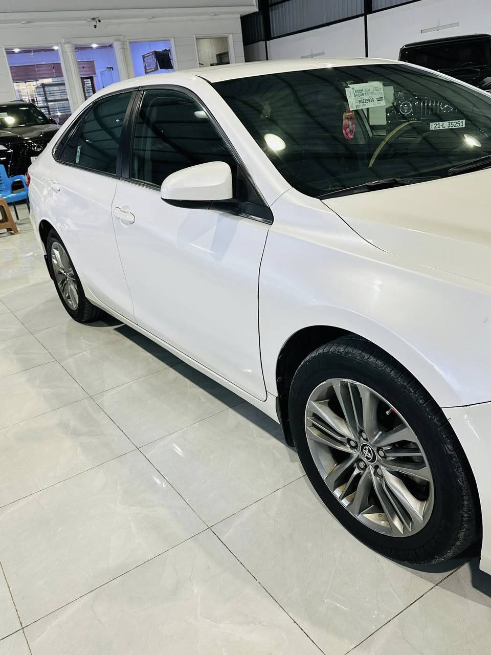 � للبيع — Toyota Camry موديل 2015

سيارة نظيفة جداً، استخدام شخصي وبحالة ممتازة
✔️ محرك ممتاز
✔️ تبريد قوي
✔️ داخلية مرتبة
✔️ إطارات جيدة
✔️ بدون مشاكل تذكر
الضرر بنيد فقط 

📌 التفاصيل:
*
* المسافة المقطوعة: 124 ميل
*)

💰 السعر: 145 $ قابل للتفاوض
*********** واتساب فقط
