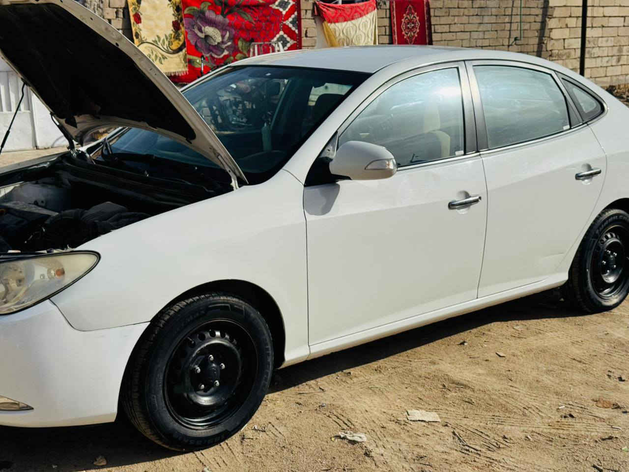 سلام عليكم شباب
هونداي النترا صابونه البيع 

موديل 10كير ومحرك كفاله 

كهربايات مكفوله تبريد حداديه مكفوله سياره بيه تلحضات صبغ يعني سياره مانقصه شي  ضربه السياره 

باب ولباب صلي شركه وبنيد صلي بدون دواخل

سياره بسمنه رقم نكليزي نمرته بغداد 

رقم صاحب السياره‏‪***********‬‏
