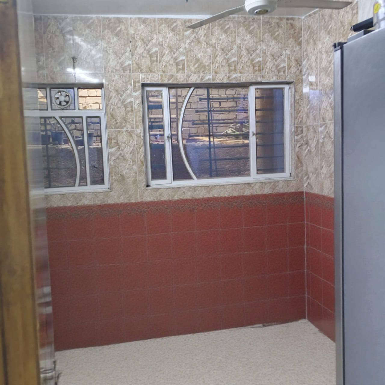 دار للبيع بيت 100متر طابق ونص  ابو دشير حليجه خط النفط جامع شريفه الشارع الثاني للسعر للاستفسار الاتصال ع الرقم ***********....***********
