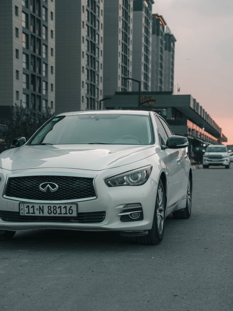انفنتي كيو 50 
موديل 2017 
مواصفات ستندر
رقمها حلو 
سنوية لحد 2030
ماشية 122 الف 
بدون حادث من امريكا كاسرة بستم 
ومبدلين مكينة 
هنا بالعراق صايرة بيها طخات بسيطة و عندي السونار مالها 
ماشية عندي بس 6 الاف كيلو تقريباً 
دهن كله اكسادو اصلي استعمل
سيارة تخبل و الجناية يعرفون شنو من رزانة و عزل 
فريز تبريد جديد 
سيت نوزلات جديد تيست زيروووو مو مستخدم 
بيها نقوصات بسيطة  
رايدها ب 129 و بيها مجال 
مكان السيارة بغداد المنصور
التواصل خاص او على الرقم
***********
