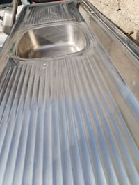 سنك مع قاعده • نضيف • ثقيل