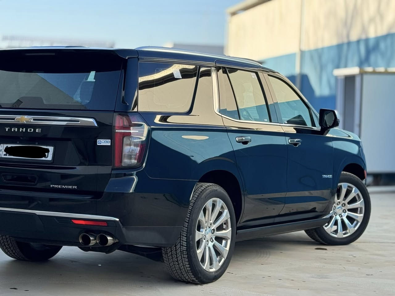 للبيع فقط
شوفرليت تاهو 2023
وكالة المنصور 

ماشية 69 الف كيلو متر 
تحت لضمان شركة المنصور 

الفئة / بريمير 

1/1

جكات
داتا شو 
تشغيل عن بعد
ثلاجة
بانوراما
فور ويل
كامرات 5 
كراسي كهرباء
داخل بيجي
تطعيم صاج 
خزن ميموري
تدفئة تبريد كشنات
كراسي جلد
رادار امامي
نيكل خارجي

الخ من مواصفات الفول 

السيارة بيه ملاحضتين بسيطات 
خدش ب باب وجاملغ خلفي عكس سايق
وتكحيل كارت باب الصدر

فقط وشرط الفحص وين ميعجبك
كفالة من التبديل والدبل كود 

السعر 55.000$ بي مجال
العنوان بغداد البياع 
***********
