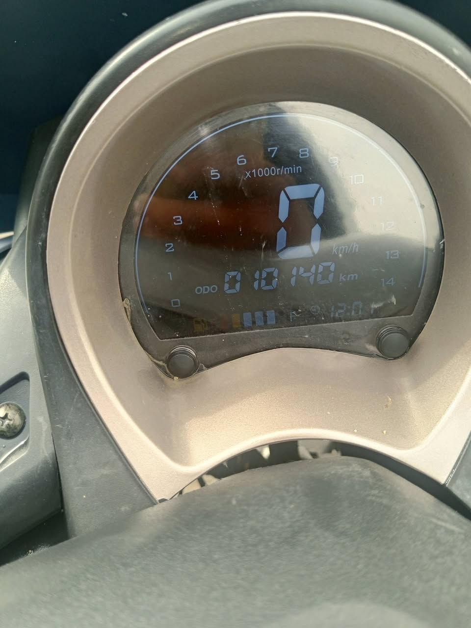 السلام عليكم دراجه للبيع شعر 900 ويها مجال دراجه نظيفه مكينه ما مفتوحه اتصال عاده هذام***********
