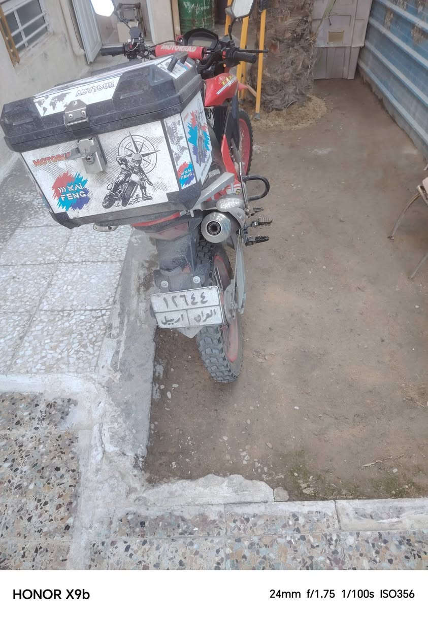 قفاز مرقم وكامل بيع او مراوس  بسلفر ونج ما غاسله الجو بارد  مكان بغداد حيؤر ماشيه اقل من 5000 ألاف
***********
