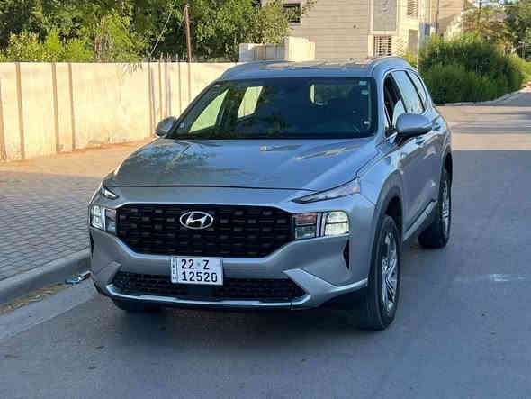 هونداي سنتافي موديل 2023 ماشيه 28 
سياره جديده فول عدا الفتحه
امريكيه حادثها جاملغ امامي وجاملغ خلفي
مكينه 2500 بصمه كرسي كهرباء
تدفئه كشن رادار شاشه كامره تحكمات
السعر 205 ورقه للاتصال ***********
مكاني بغداد حي الخضراء
