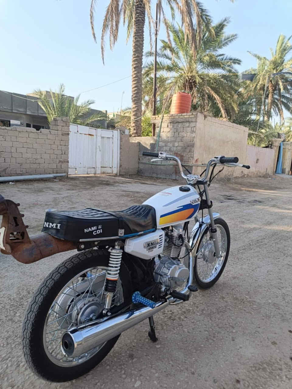 (السلام عليكم نامه للبيع تعمير 25جديد كله اصلي 🤍✈️)(شاصي شلامجه) (اوراق سكنر) (مكفوله كفالة عامه)  (ترهم مراوس بكامله) (الشراي بي خير ويدلل) ( مكاني القاسم ناحيةالطليعه) السعر خاص 👈🏻***********
