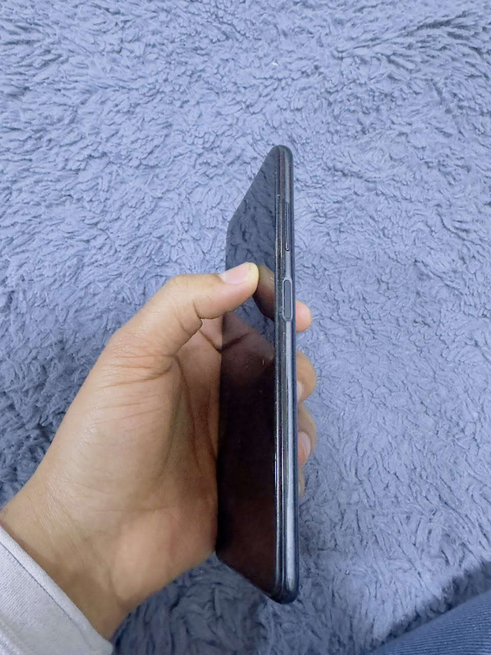 شاومي بوكو x3 برو ذاكرة 256 شاشة ١٢٠فريم 
كلة  ع بلاد مامفتوح مابي عيب بشرط ١٢٠ الف 
*********** 
***********
