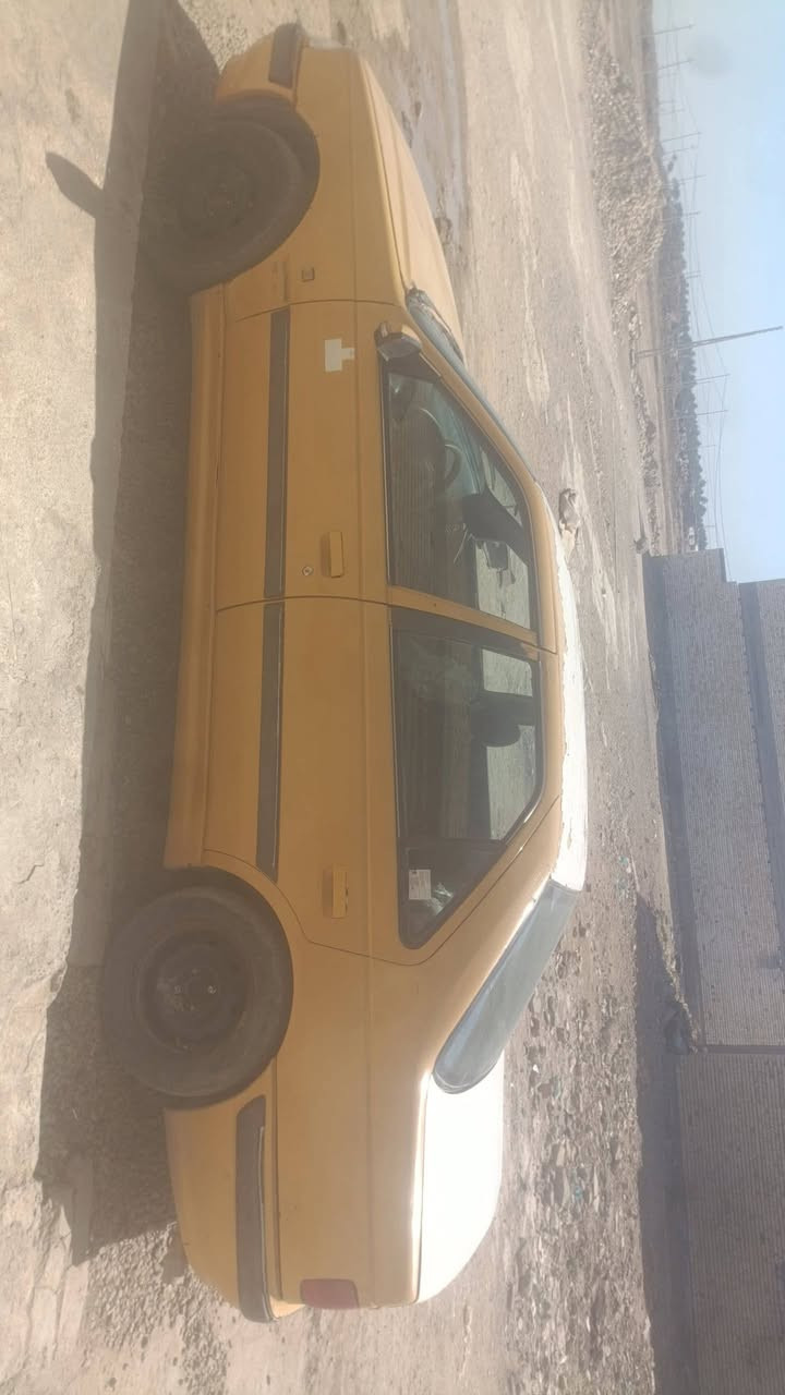 بيجو باص موديل 2015 سنويه باسمي رقم بغداد ب30 رقمي ***********
