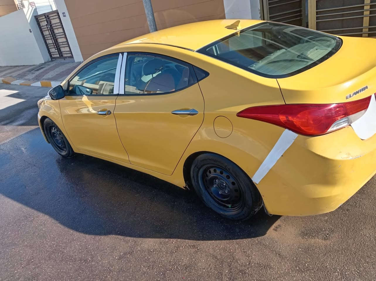 السلام عليكم النترا  تكسي مديل 2012 أمريكي ضربته بأمريكا جاملغ وبنيد وبيه طخه جوه قبق بانزين والدوس مصلحه مكينه  1800 سياره بسمنه مكان سياره بالناصرية بالشطرة *********** مكلف بالنشر خاص مغلق مكلف بالنشر
