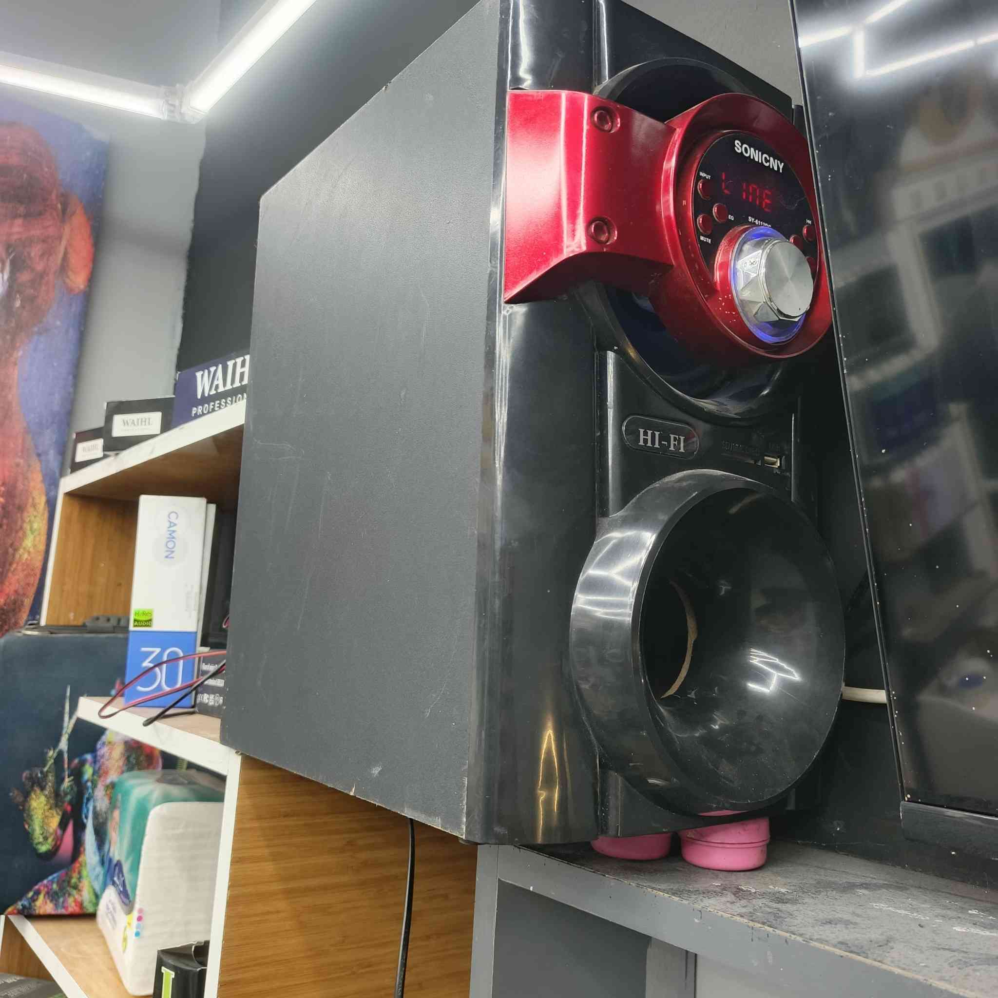 البيع *********** بي 3سماعات وستتم صوت
