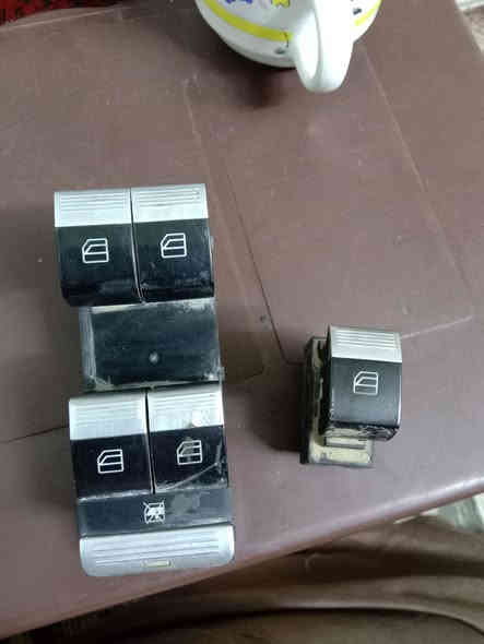 السلام عليكم
فيديو توضيحي للغراض الموجودة عندي للاتصال *********** وارجوان يكون الاتصال على رقم الوات ساب ***********
