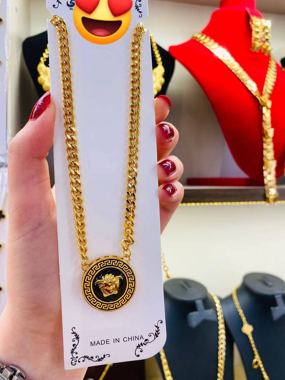 وصول بضاعه حديثة موديلات 
تجنن
كلشي جديد فقط يمي متوفر 😍😍
تتميز بضاعتنا بالجوده العاليه والطلاء ثابت 
وبأحدث الموديلات وانسب الاسعار 🔥✨ فقط 
يم عمر اكسسوارات 
نزاكة ةةة فول ✨✨ 
محل عمر اكسسوارات 🥰🥰
الموقع - ديالي خانقين - مزرعة - مجمع روتانا -
طابق سرداب رقم (4)
كما يوجد لدينا خدمه توصيل 🚗 داخل و خارج خانقين 🥰🥰
ويوجد لدينا بيج ❤️❤️ عل انستا


**إذا كنت صاحب هذا الإعلان وتريد حذفه لأي سبب، رجاءا أرسل رسالة إلى الدعم الفني**