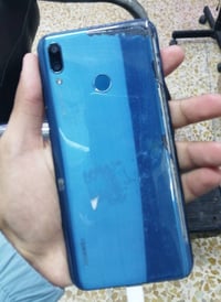 هواوي y9 ٦٤ • نظيف • بغداد محموديه