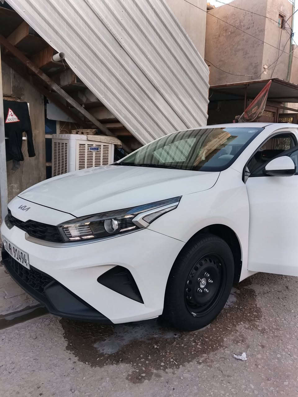 سلام عليكم
سيراتو مديل 24
رقم أربيل تحويل او وكاله 

كفاله عامه

محرك 2000

ماشيه ٤٠

موصفات عاديه

بهي بكرت ماشر ع بصوره

سعرها ١٨٢ بهي مجال بسيط

تلفوني ***********

مكاني نجف
