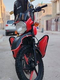 بكسر للبيع موديل 2021 ماشيه 6 الفف كهربيات كلا شغال بس كيلو متر طافي د...