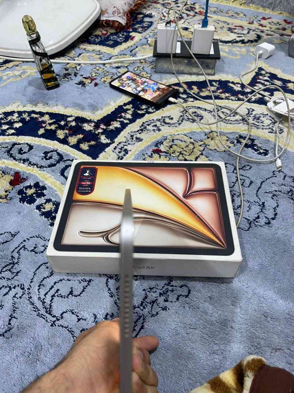 سلام عليكم ايباد للبيع اير 6 ذاكرته 128 البطاريه 86 بس بي كسر بل حساس بس يلمس طبيعي المعالج ماله M2 ملحقاته كارتونه + واير ايفيد للدراسه وللعب ايباد كلش نضيف مكاني كربلاء طريق بغداد عامود 153  السعر 410  بي مجال قليل الحاب يتواصل هاذه رقمي ***********
