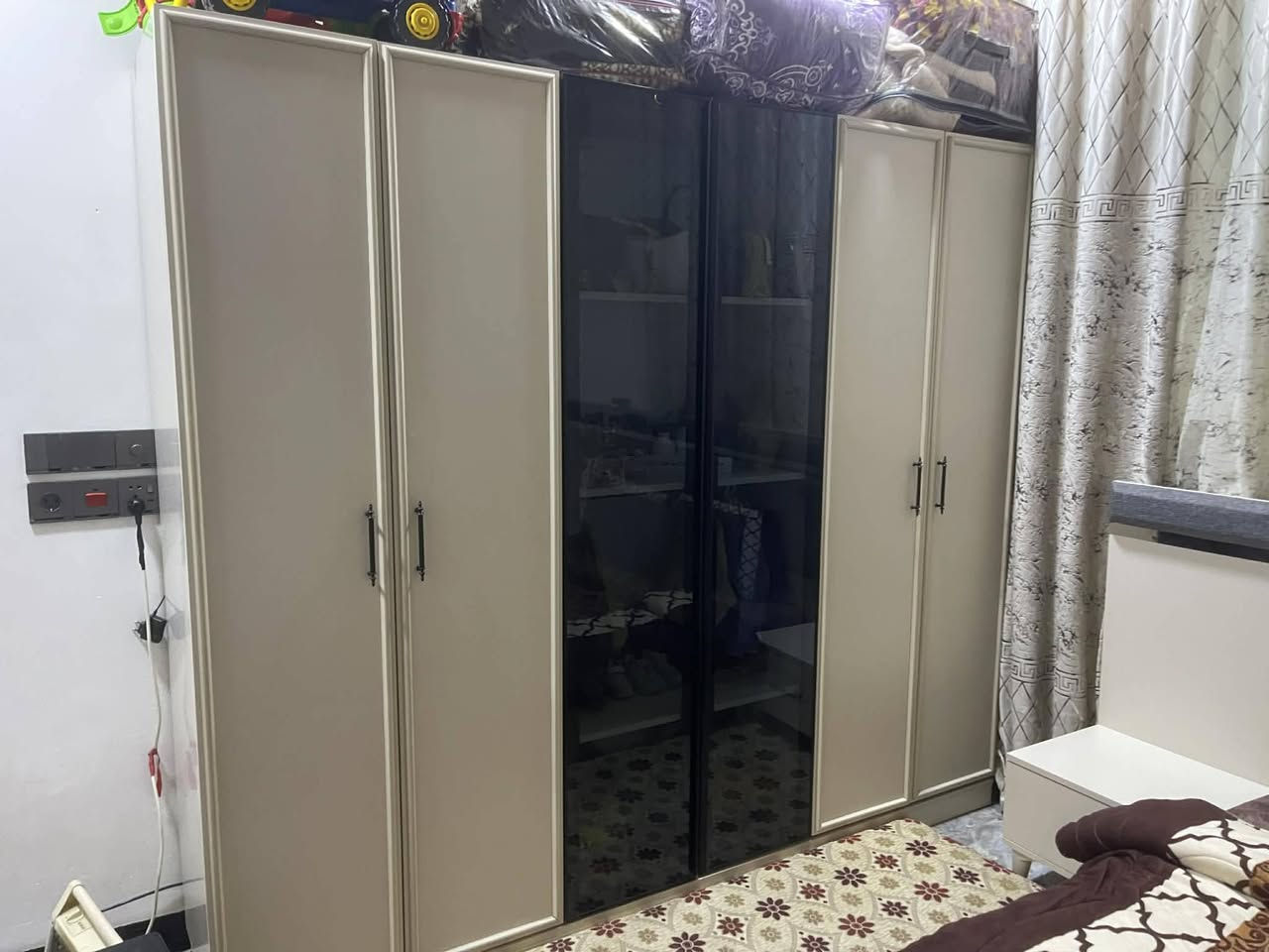 غرفه نوم جديده أي عيب ما بيها 

التواصل على هذا الرقم ‏‪0770 161 6637‬‏
