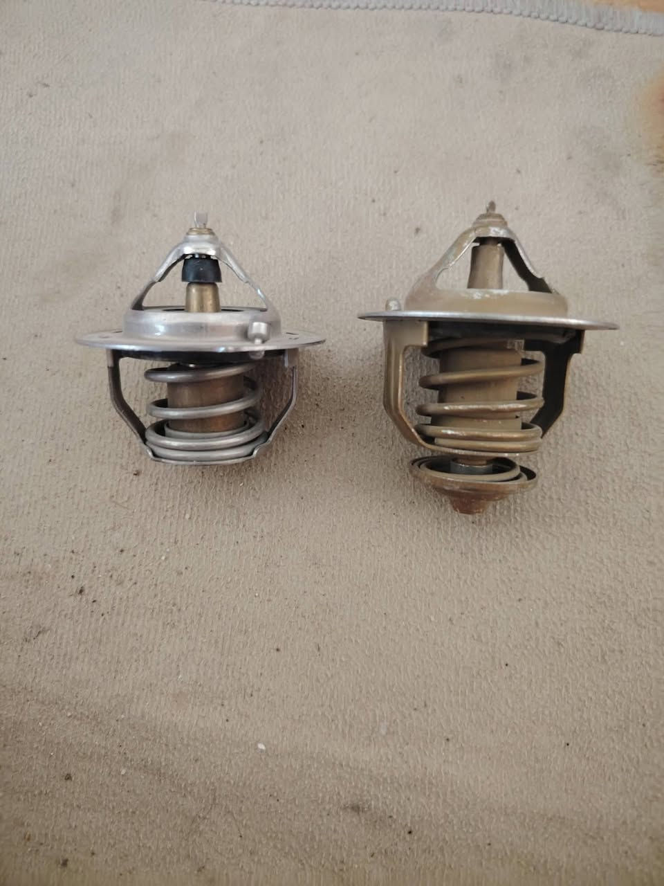 ...سلام عليكم غراض انتره مقدس قيم واخذ
واتر بم..
طوس خلفي..
كوع....
ولف حماوه. واحد تجاري واحد اصلي.
مكنسه ع جداحه مال سياره جديده
سلكتر حاويه
جويتر 1600
كوبلن جه منهن بيه صوت
فاكيوم...
بلاجكتورر الجه اليمن
حاظنه مال جامه اليمن
اخوان مكاني نجف


**إذا كنت صاحب هذا الإعلان وتريد حذفه لأي سبب، رجاءا أرسل رسالة إلى الدعم الفني**