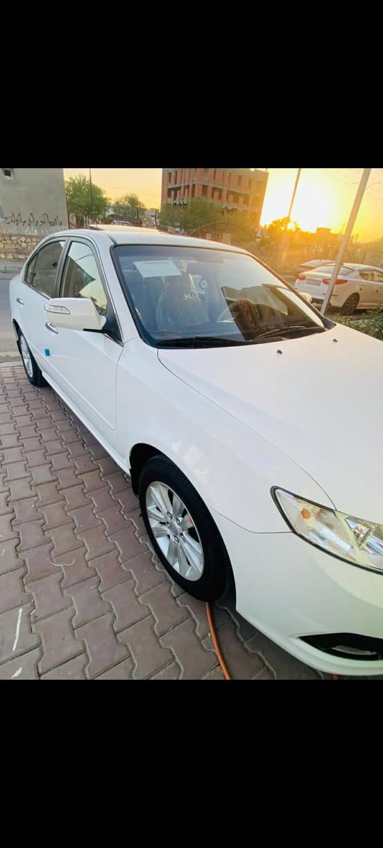 السلام عليكم
كيا اوبتمه 2010 خليجي فول 1/1 ( اخت الزيرو ) 

السياره استلام الشركه الدوليه عل ايد شخص من الشركه لحد الان 

السياره بوضع الشركه ماشيه 95 الف سبير شركه منازل   مامستخدمه جديده لووووك من القطع النوادر هاي السياره 

المواصفات فول الفول 1/1 

بصمه 

داخل بيجي وعل شرط داخلهه بعده زيرو 

تبريد بيانو 

دركه صاج  

داخل صاج ملكي 

حساس خلفي 

مري شفط 

فتحه سلايت 

اشاير مري 

ويل 16 خمسه ويل كب 

محرك 2000 دوش 

رقم كربلاء بسمي رقم انكليزي 

مكان السياره بابل 

رقمي ***********

ملاحضه ( السياره عل شرط كفاله وتراي شرط الزيرو )
