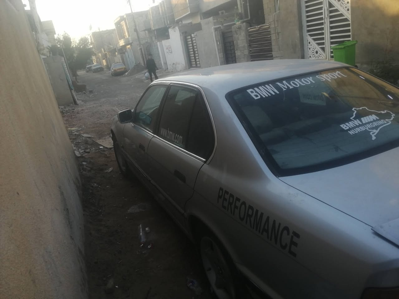 بيع سياره البي ام دبليو 520 موديل 91 بسعر 50 ورقه بيه مجال عنوان الزعفرانية ***********
