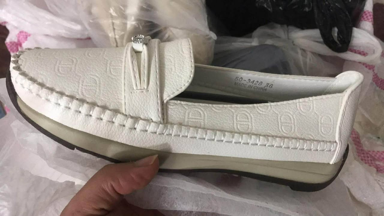 احذية نسائية ماركات تصفيه محل شلع عدد اكثر. من ٤٠٠ قطعه نص بالكرتون ونص لا بدون سعرهن مليونين ونص شلعه


**إذا كنت صاحب هذا الإعلان وتريد حذفه لأي سبب، رجاءا أرسل رسالة إلى الدعم الفني**