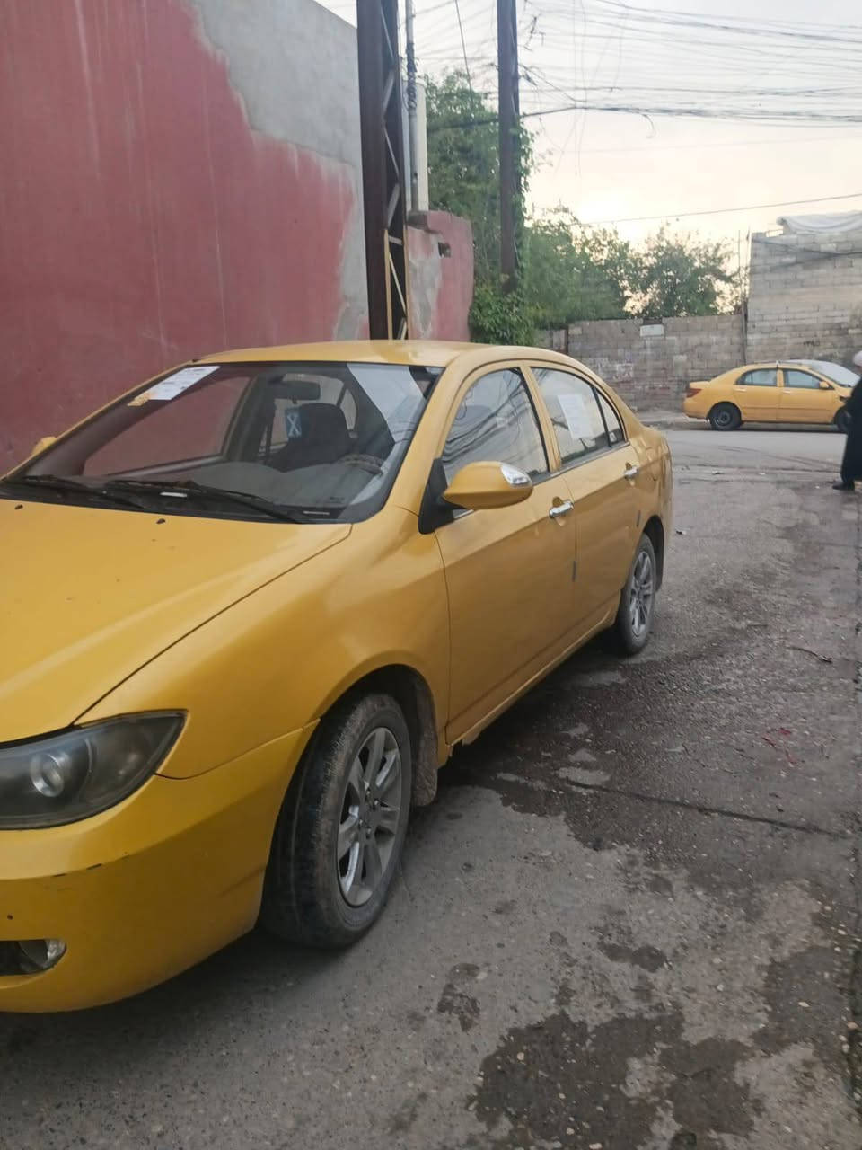 السلام عيكم 
بلقسطـ/ ليفان موديل ٢٠١١ بدون ضرر بيها تلقيطات 
رقم بغداد الماني /كابون بانزين 
مقدمه ٢٥$/بلشهر/٢ورقتين$
المبلغ الكلي ٥٠$ورقه 
العنوان.#مكتب_ريسان_لبيع_وشراء_السيارات (#موصل_الجانب_الايمن_حي17تموز_سايدين_الاقتصادين_مقابل_قطاع_الربيع) 
#اوقات_العمل⏲️ موجودين بالمكتب من ساعه10صباحاً الى الساعه 9مساءً 
ملاحظه يرجى الاتصال من الساعه العاشره  صباحاً الى الساعه العاشره مساءً 
للاتصال
📱***********
📱***********
#مكتب_ريسان
