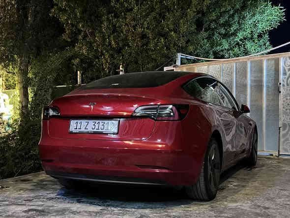 تسلا model 3
تك ماطور

ماشيه ٣٠ الف 

سياره جديده بدون ايرباك بدون دواخل صفر مسج

سياره جديده بل كارتون 

حادثه جاملغ صبغ وباب نفس لون 

(لاكن بيه ٣ قطع كلير اجت من امريكا 

مكانه حي جهاد 

للاستفسار
***********
