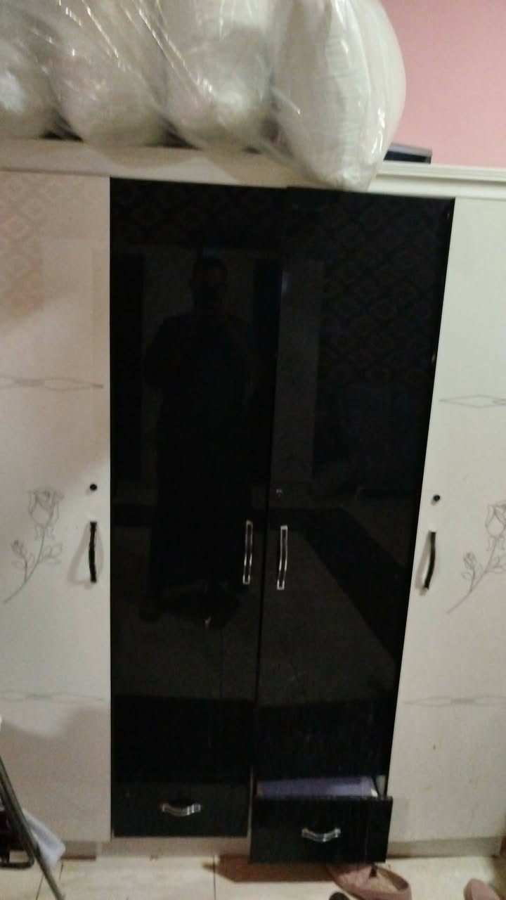 كناتير تركيه للبيع  3 كناتير الكنتور الواحد 150الف مكاني البصره الجبيله  رقمي بيه وتساب راسلوني. ***********
