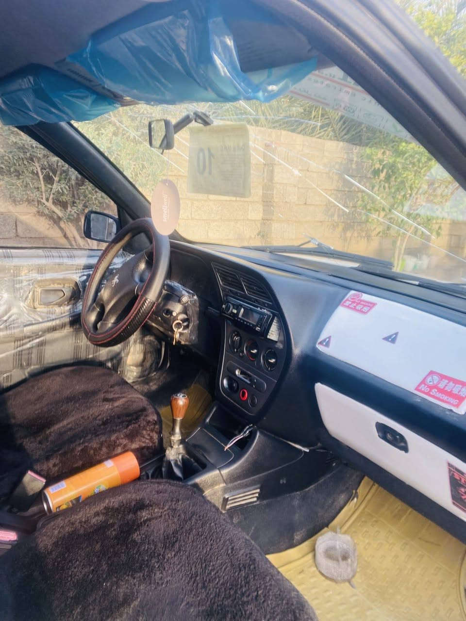 سلام عليكم بيجو للبيع ٣٠٦ رقم دياله مطلوبه  محرك كير شرط تخم تاير جديد  غرفتهه نضيفه كهربائيات بلاديه تبريد ثلج صدرها زين اني الوكيل الاول وكاله بسمي مكان السياره صلاح الدين قضاء العلم الاستفسار ‏‪***********‬‏
