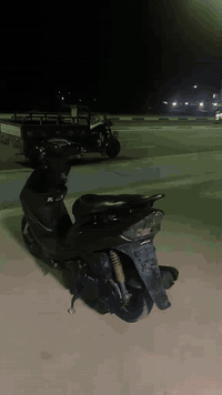 سلام عليكم دراجة ماكس عدلة بوشة 49 دراجة مكفولة العنوان واسط قضاء الحي السعر 750 وبي مجال الاتصال *********** اخوان اني مكلف بنشر
