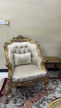 بغداد الشرطه الخامسه • ١٠ مقاعد • زان مصري