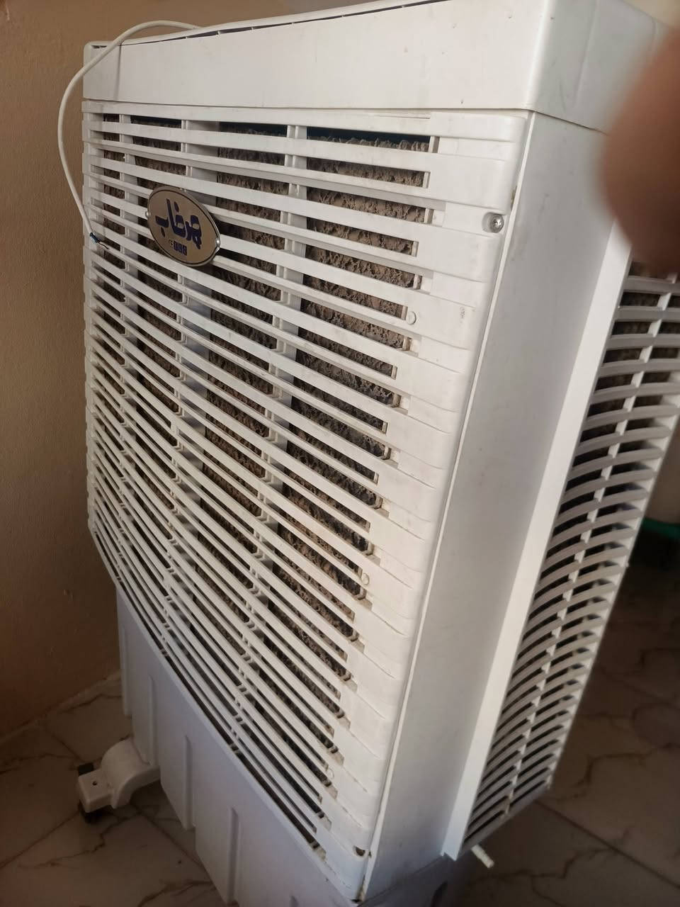 مبرده للبيع استخدام قليل هواء قوي وبارد❄️❄️
3سرعات قليلة الصرف للماء ***********
