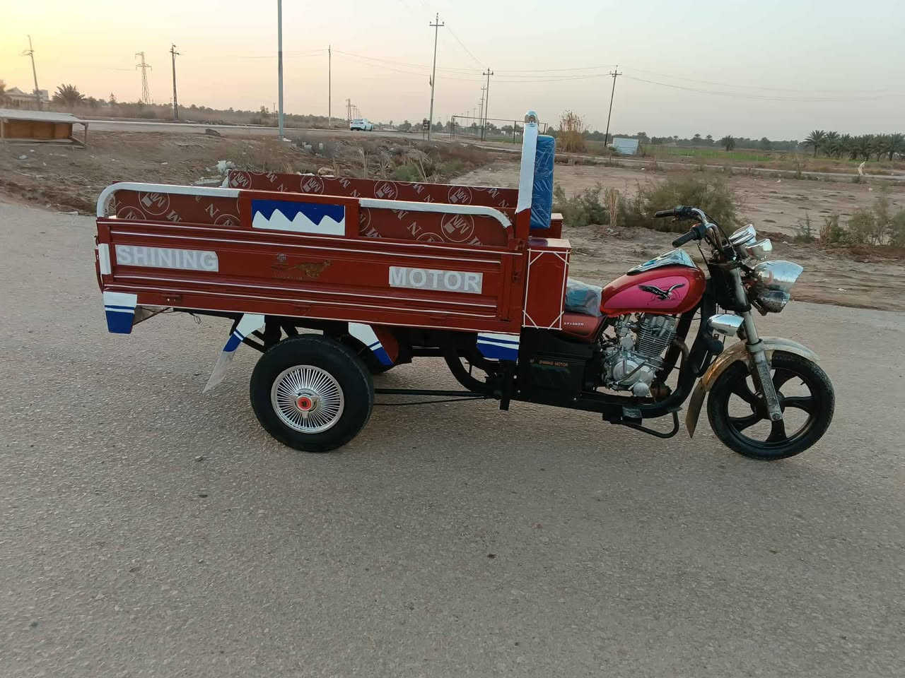 السلام عليكم ستوته للبيع موديل ١٦ اوراق اصولي ركبه مكفولة كهربائيات كله شغالة ستوته جهازه من كلشي السعر١٣٠٠ وبيه مجال العنوان بابل الرقم***********///***********
