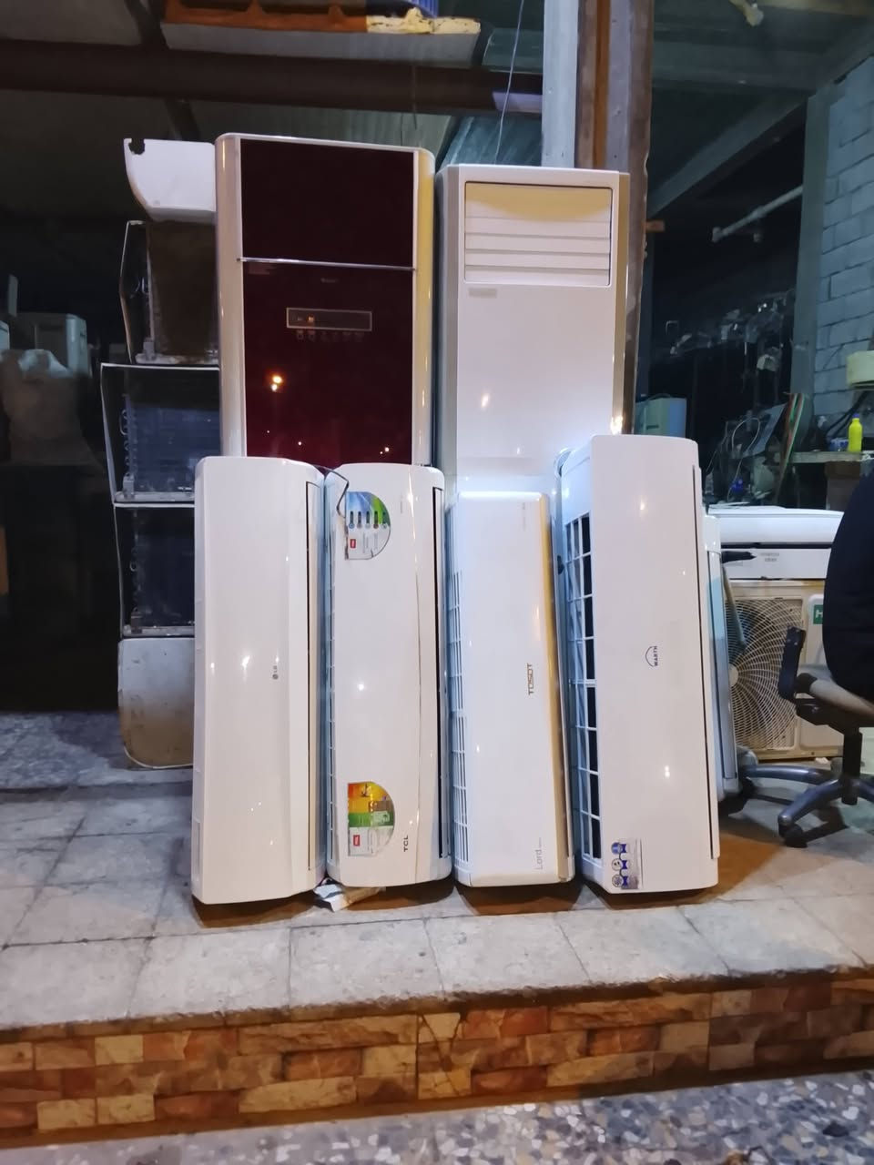 🦅ورشة احمد ابو حسين الفنية  تبريد وبيع السبالت المستخدمه من الماركات العالميه من مزاد السليمانية
ل.بيع. كافة أنواع السبالت المستخدمه ونضافه % 99
ولا تخلي الحر يباغتك.. عروض رمضان من "ورشة احمد ابو حسين " وصلت! 🌙 لديكم بالبصره الحيانيه شارع خليج العربي 
اشترِي راحة بالك مع جهزه من سبات العالميه و مصمم لأجواء العراق الحارة:
🔥 يتحمل حتى 65 درجة سيليزية (ما يفصل بالحر).
💪 ضاغط استوائي T3 نحاس 100%.
⚡ اقتصادي بالكهرباء بغاز 410 الحديث. ويوجد R22       و. شرط النظافه %99 
📍 . و العنوان البصره الحيانيه شارع خليج العربي قرب سوق تأمين 
⚠️ الكمية محدودة جداً وبأسعار تنافسية كبل دخولنا لصيف !
احجز الآن قبل نفاذ الوجبة:
📞 اتصل بنا: *********** او راسلنا على واتساب متواجدون على مدار 24 ساعه 
✉️
