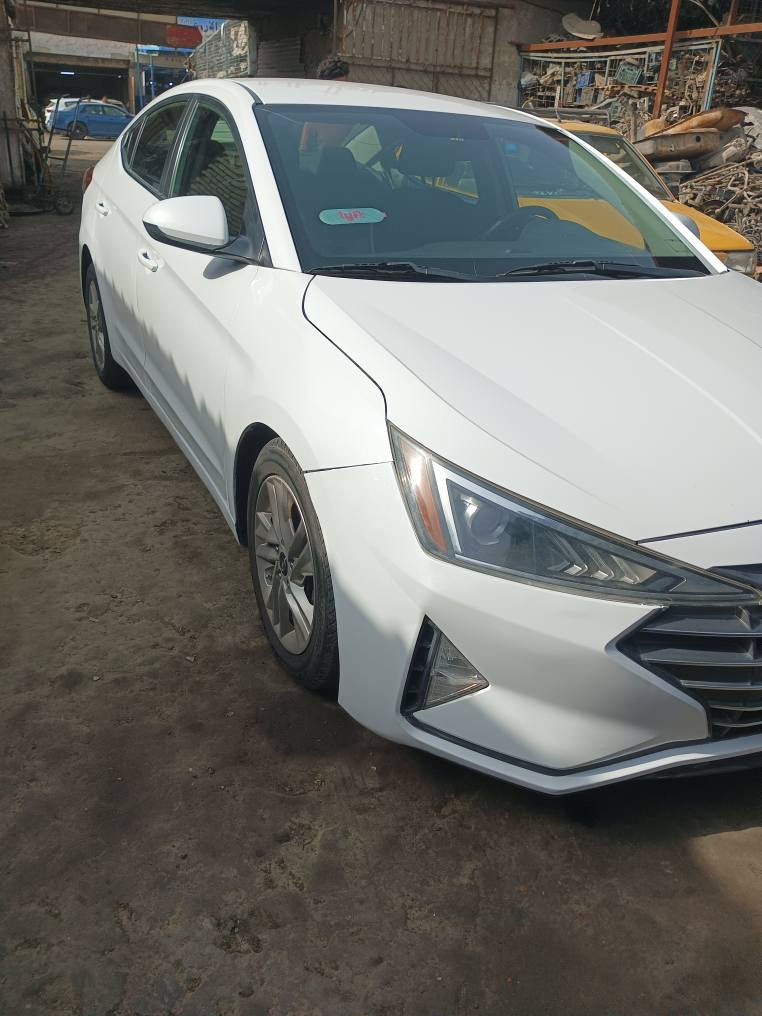 النترا٢٠١٩حادثهاموضح بالمنشوربدون دواخل ولاايرباك بيها صبغ صفحتين بجم كبس محرك ٢٠٠٠دوش نظيف جدا ومامفتوح السياره كامله بدون نقص نص فول سعر١٢٠ورقه وبيها مجال السيديه *********** بغداد, العراق
