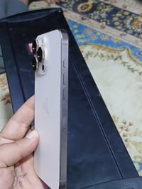 يا الله سلام عليكم ايفون 16 برو ماكس بطاريه 98 عدد دورات الشحن 251   ج...