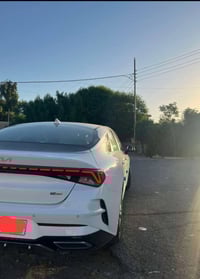 السلام وعليكم سياره k5 موديل 2023 خليجي مواصفات عده القماره محرك 2500 ...