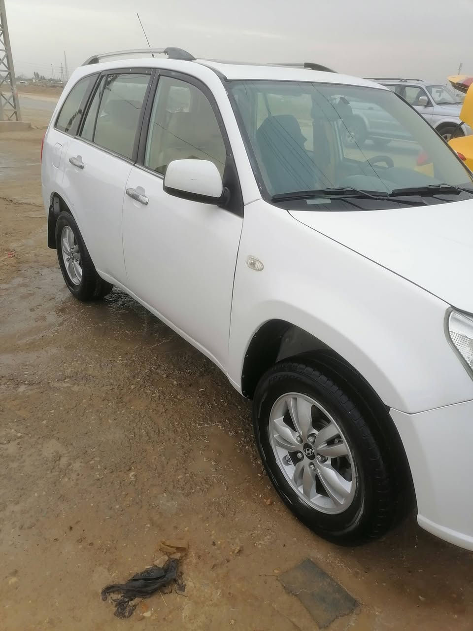 سلام عليكم سيارة شيري تيكو موديل ٢٠١٣ صبغ حزام كير ومكينه مكفوله سعر ٥٠ وبيها مجال مامتواجد على فيس تصل علا هذا الرقم ***********
