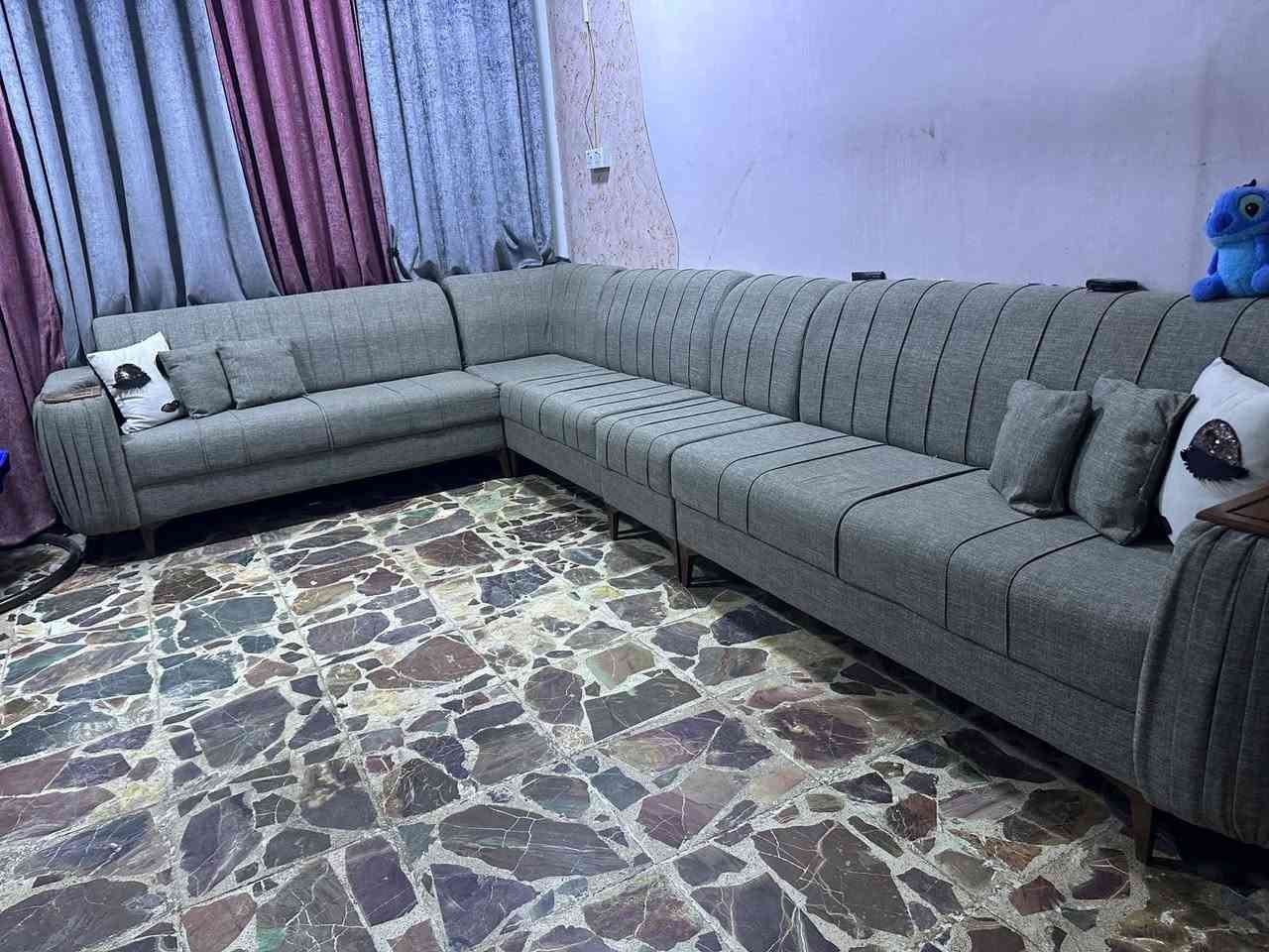 السلام عليكم عندي أغراض لبيع اتصال على هذه رقم ***********
