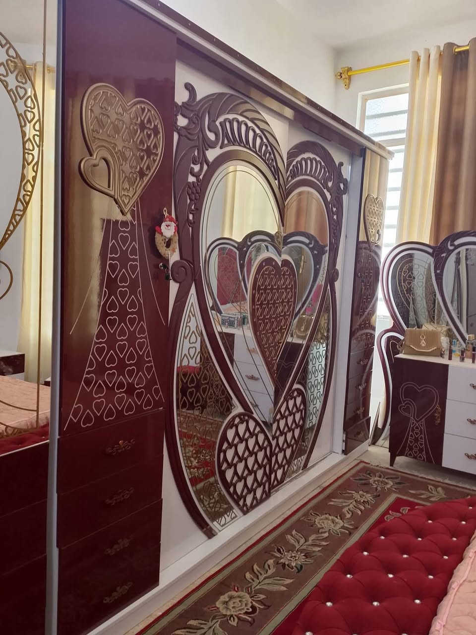 عرفه 9قطع نضافته فول السعر 700مكلفه بالنشر اي ستفسار عل هاذه الرقم ***********
