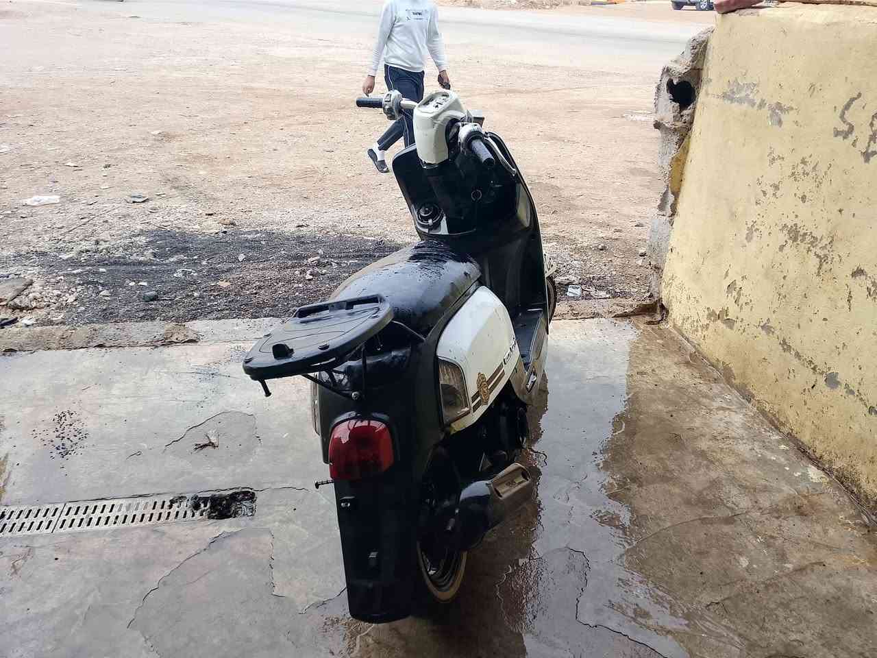 ماكس بوليس بلاديه للبيع سلف هندر كهربائيات دمام بلكشن شلعه ومعدل فول أوراق كامله كله ختم واحد سعر 500وبيه مجال للطيبن العنوان بغداد تقاطع نهروان الرقم ***********
