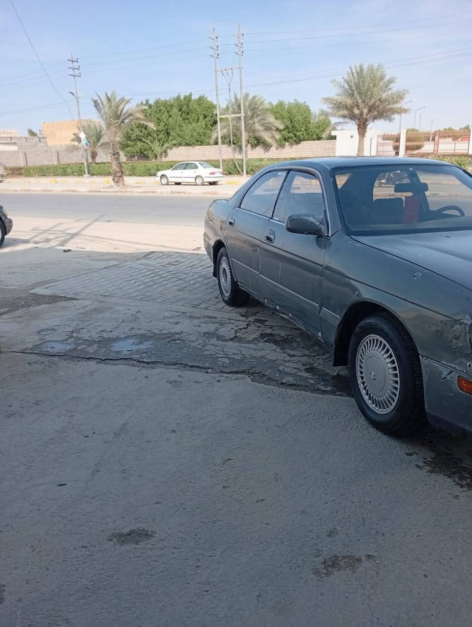 بطه موديل 92 رقم انبار سنويه كارتونيه اصليه والارقام اصليات مالكه بلكوت جهازه مغلق اني ابيع كوم حديد هلموجود اتكفل عن السرقه والحرام لاسامح الله كير ومحرك في في تي جدد مال حاويه مكفوله من الكص والنقل الكشر بيه ضربه جاملغ خلفي  وبيه معجون حداديه حلوه تايرات جدد كهربائيات شغاله مكان السياره نجف السعر 17ورقه وبيه مجال ***********
