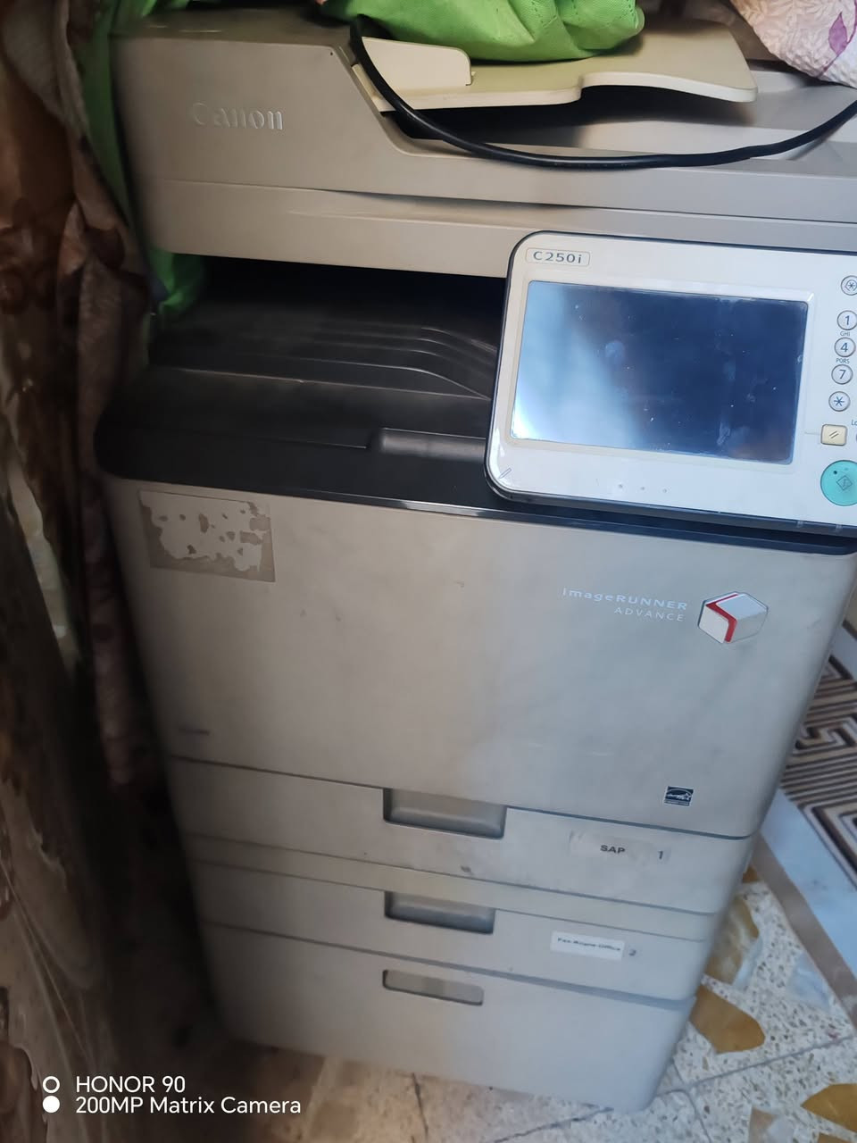 طابعة للبيع  تشتغل شوية وبعد ما تسحب ورق بيها بطل حبر اسود جديد ابد ممستخدم وبقية الاحبار باقي بيهن كمية قليلة ربع تقريبا 
العنوان نجف


**إذا كنت صاحب هذا الإعلان وتريد حذفه لأي سبب، رجاءا أرسل رسالة إلى الدعم الفني**