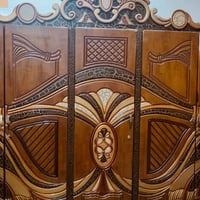 غرفة نوم للبيع سعره 850 وبيه مجال للشراي مكلف بالنشر 07803762206