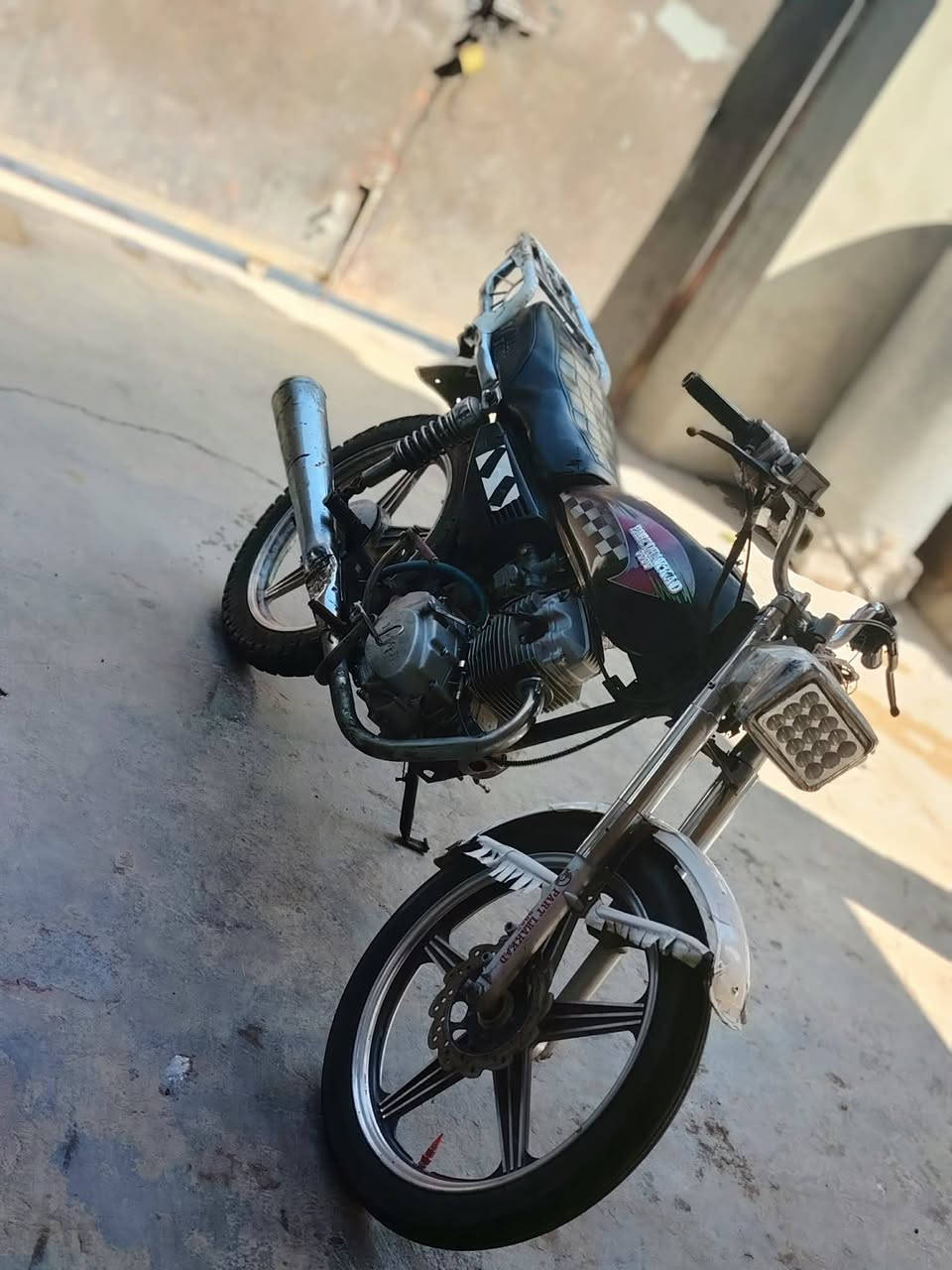 ماطور 2018للبيع سعر 200وبي مجال قليل لشراي مكان كركوك


**إذا كنت صاحب هذا الإعلان وتريد حذفه لأي سبب، رجاءا أرسل رسالة إلى الدعم الفني**